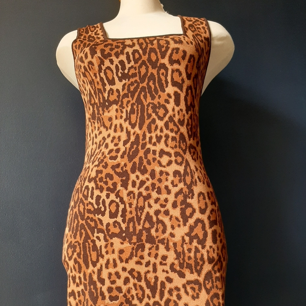 Bar 3 leopard dress - Picture 2 of 4